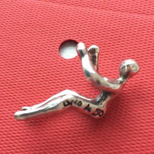 Uno de 50 silver ear cuff